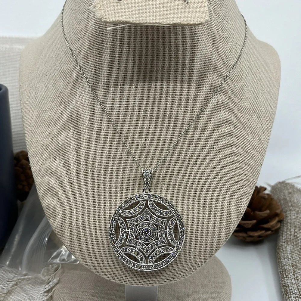 Vintage Diamonique Sterling Silver 925 Circle Pendant Necklace - 16-18" - Picture 7 of 14